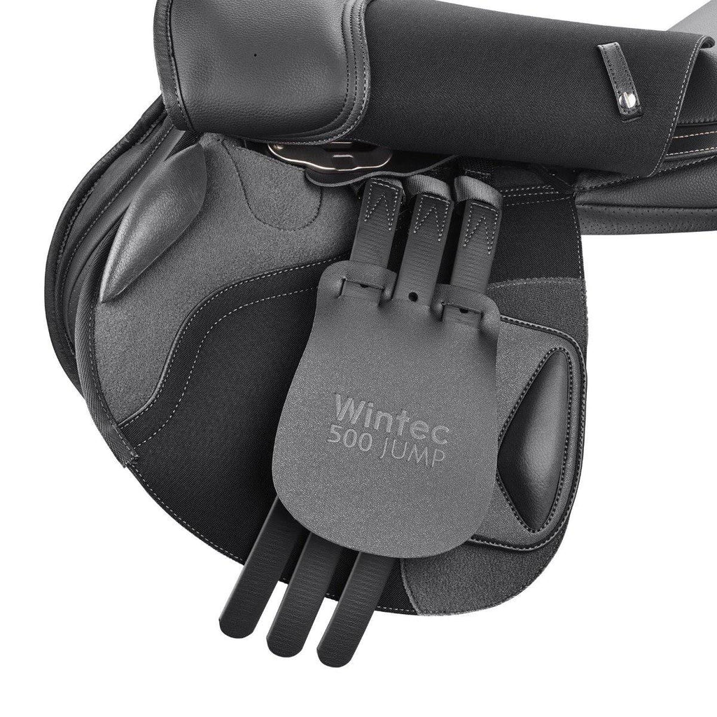 Black 16.5 Jump Saddle Q824