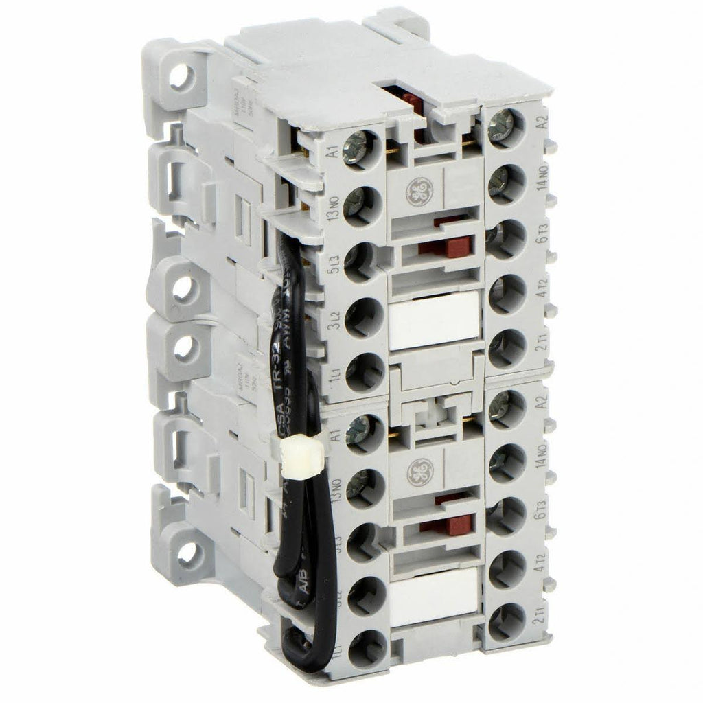 120VAC Reversing IEC Mini Magnetic Contactor 3P 6A X7107