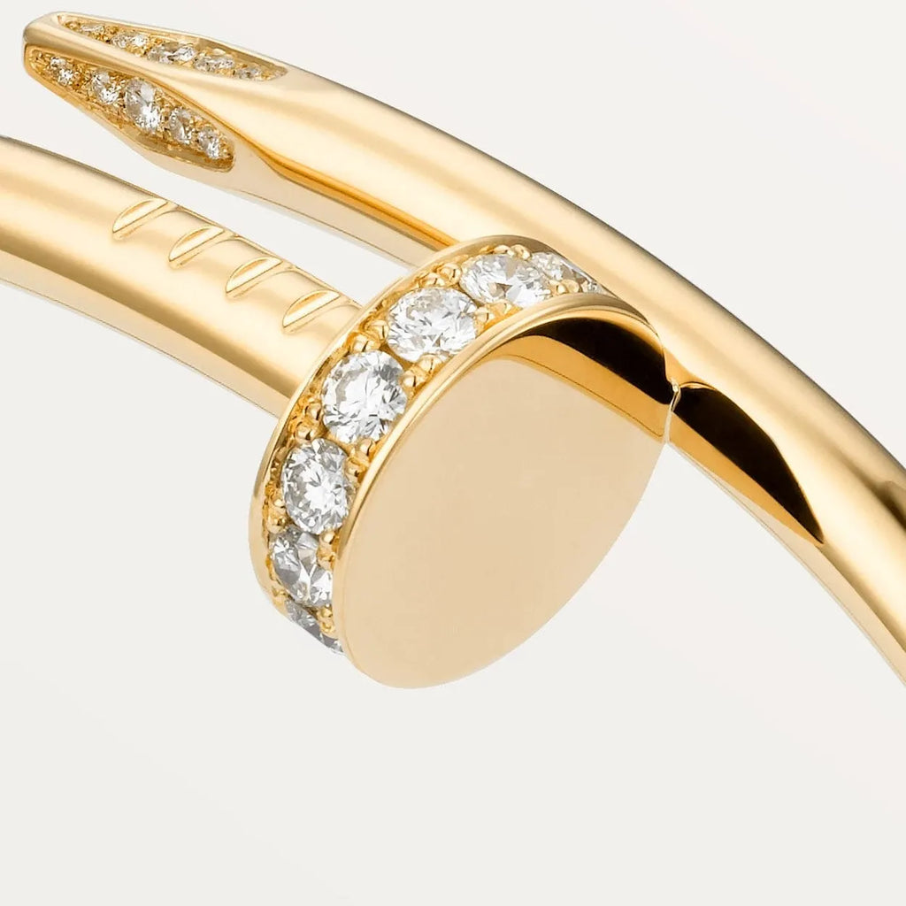 Nail Bracelet With CZ Diamond L179291