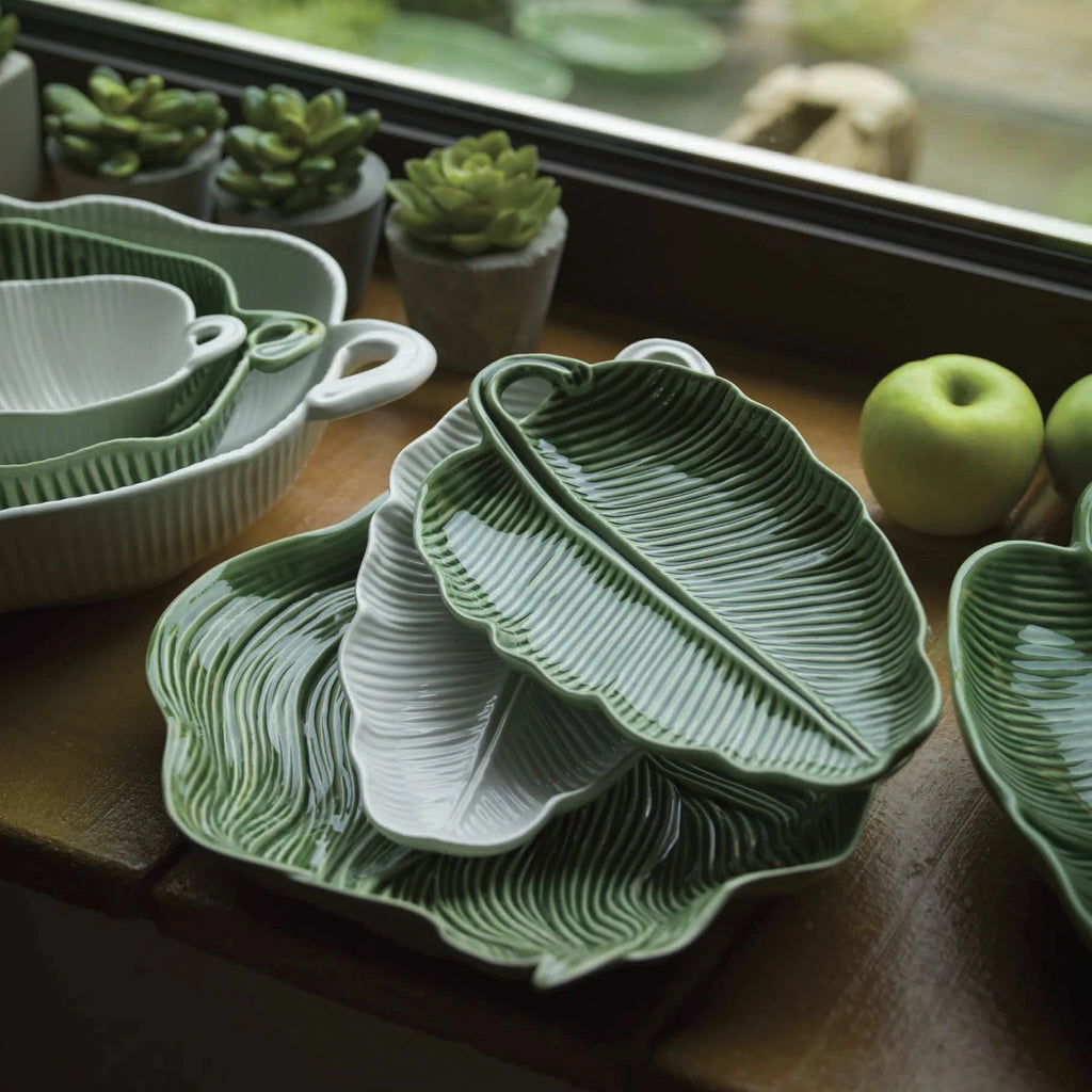 White Banana Leaf 50 W144934