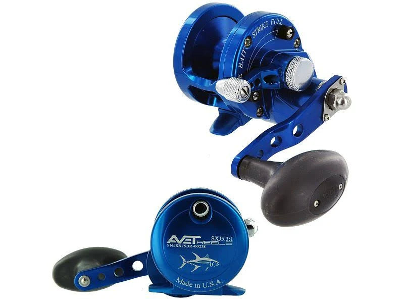 Silver Left Hand Lever Drag Casting Reel R20245
