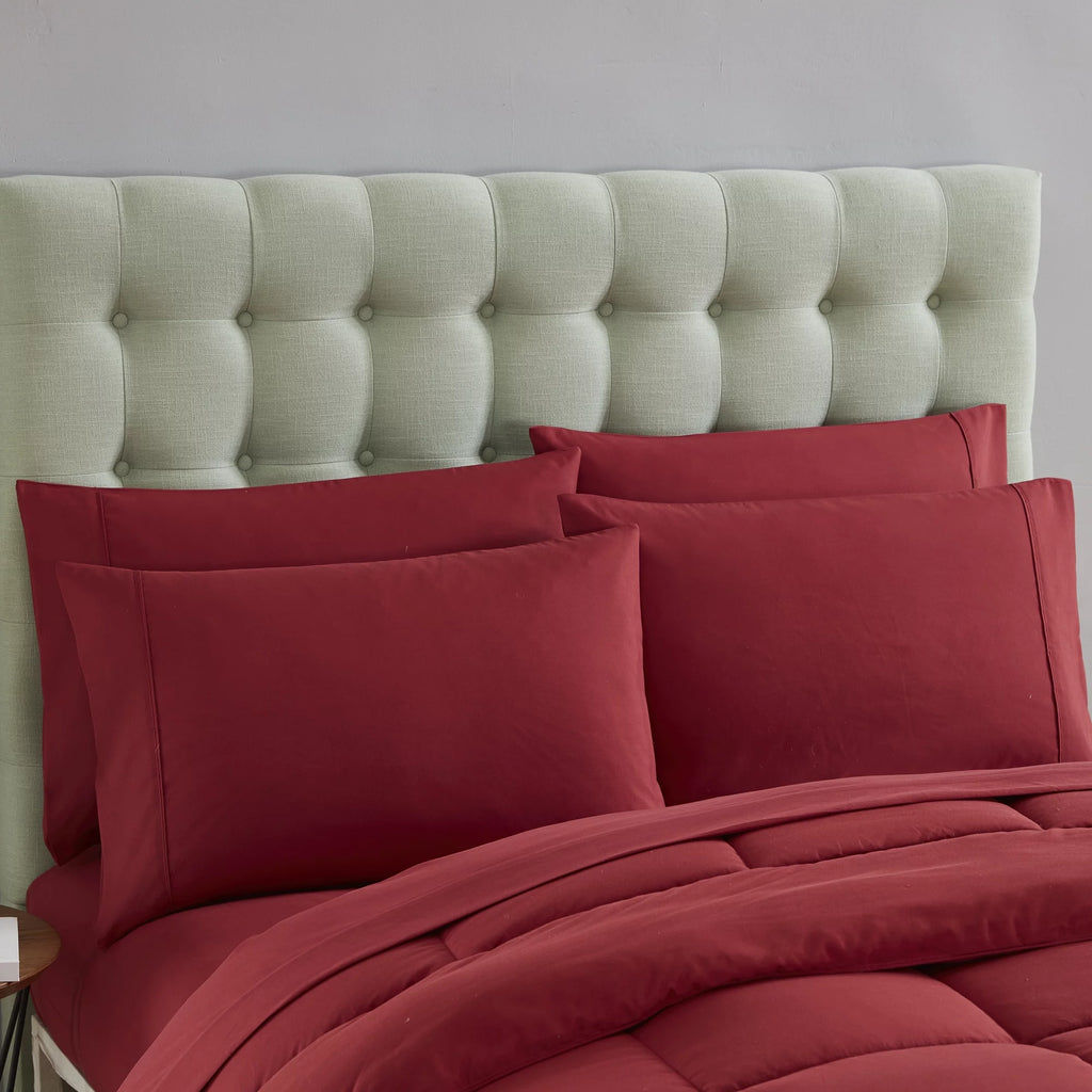 Burgundy 7-piece Queen Bed in a Bag Comforter Set I82056