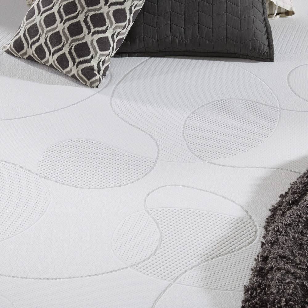 8-Inch Gel Memory Foam Mattress Plush Queen G38493