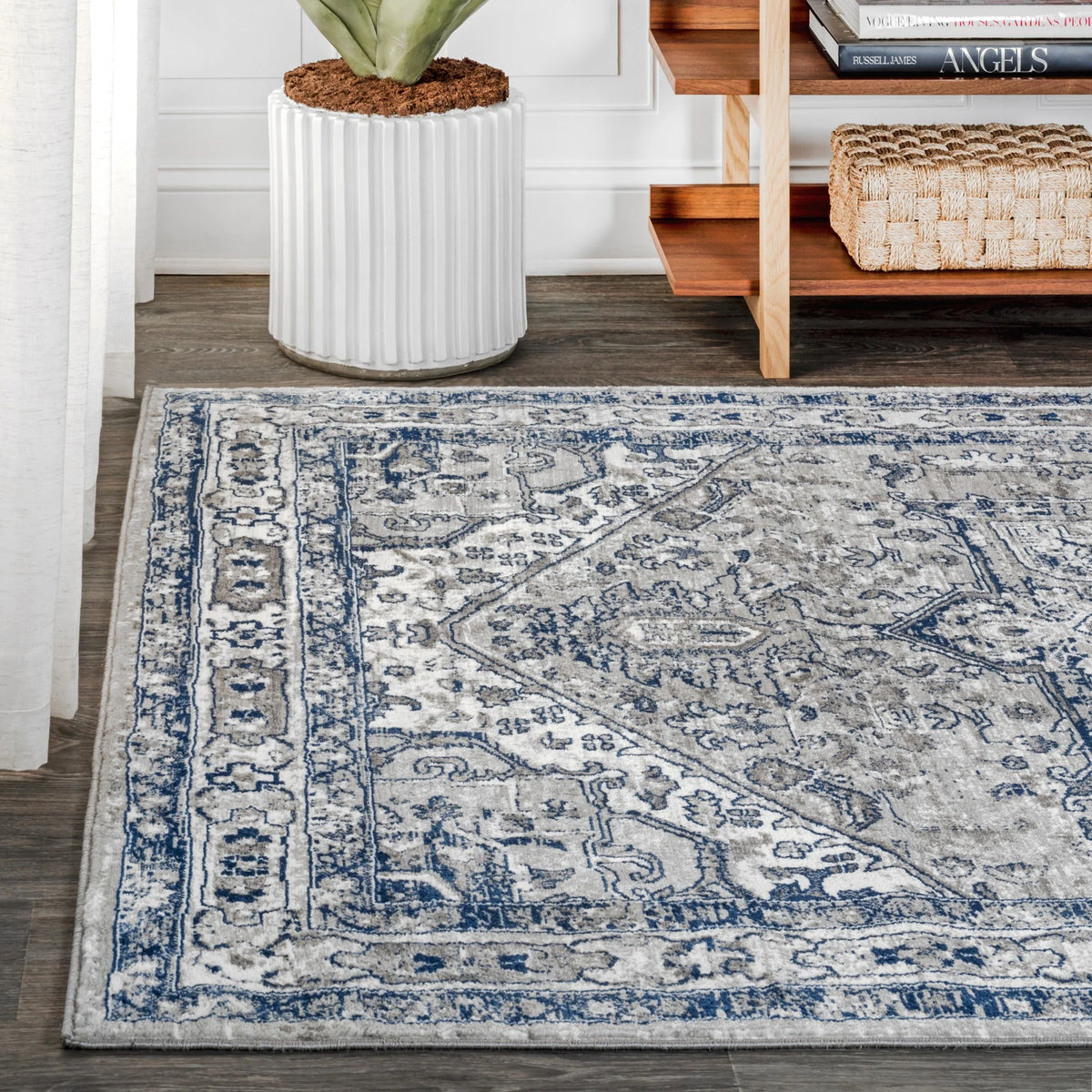 Light Grey/Navy 4 ft. x 6 ft. Area Rug A6666
