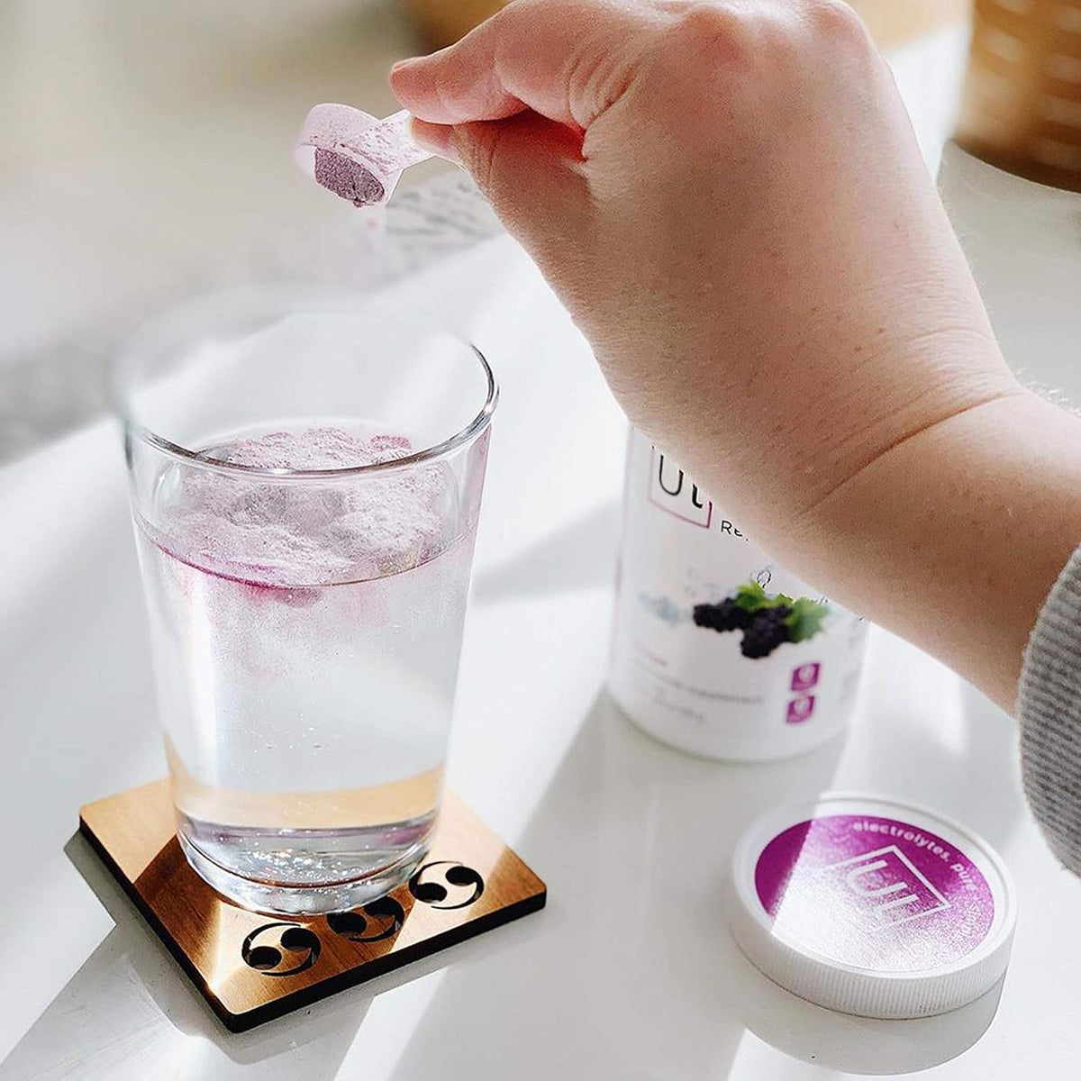 Grape Electrolyte Hydration Powder, 90 Serving Canister E37401
